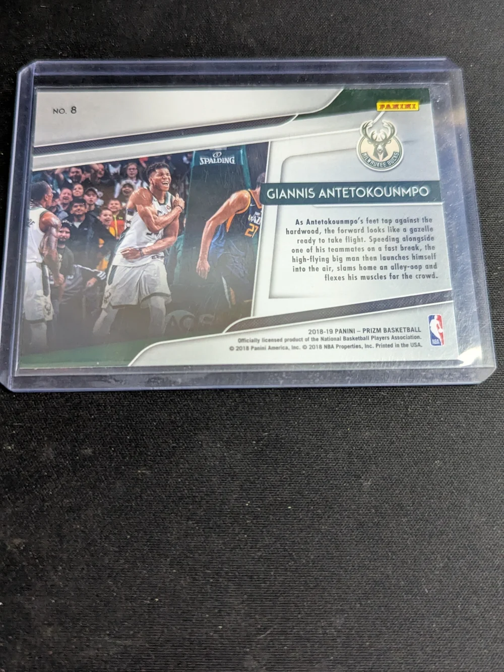 2018-19 Panini Prizm Giannis Antetokounmpo 'GET HYPED!' #8